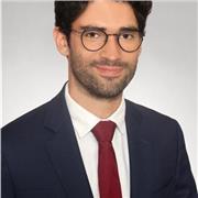 Professeur de français, Avocat de profession et amateur de littérature